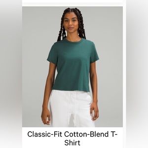 Lululemon classic fit tshirt